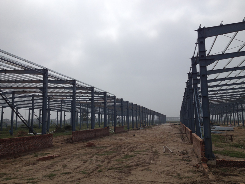 鋼結構雙胞胎廠房施工