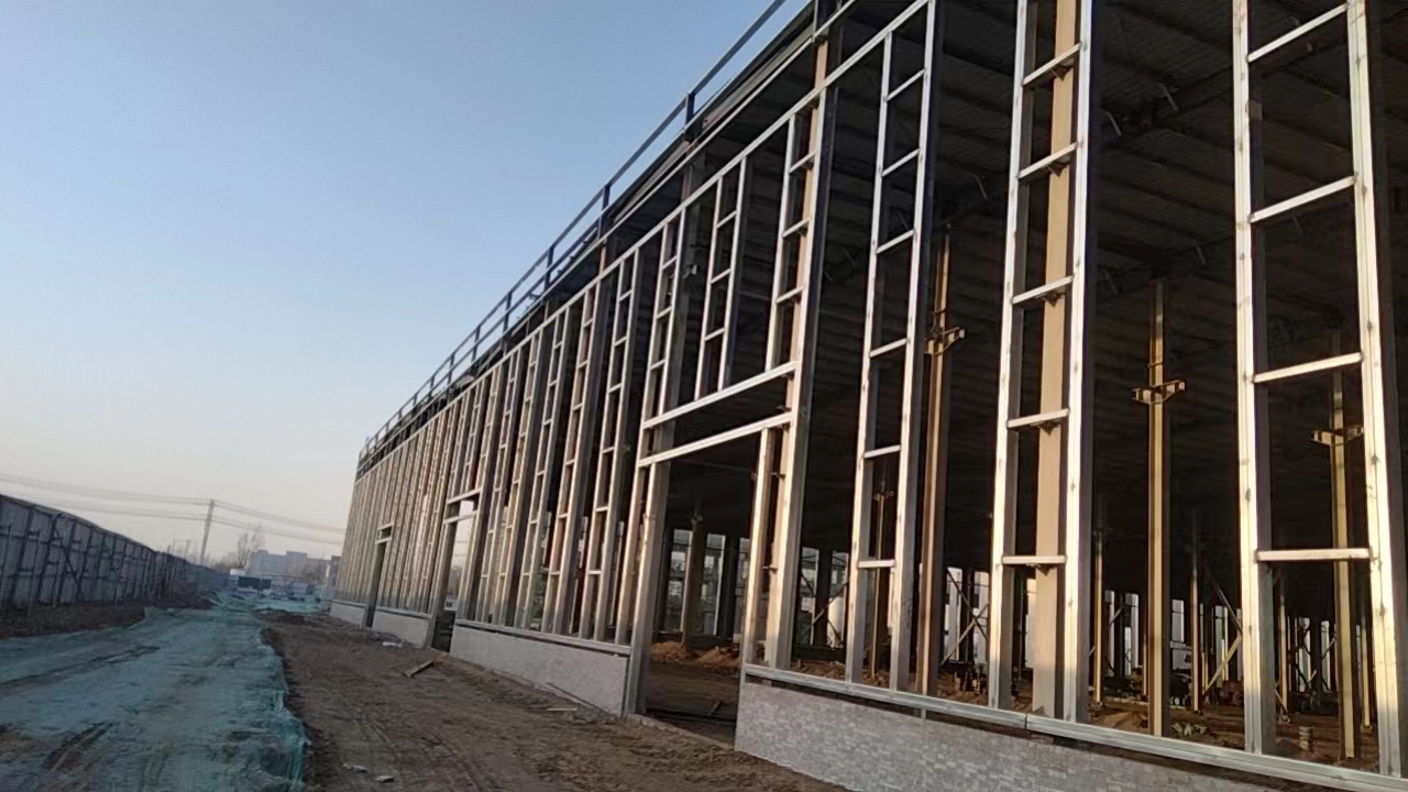 廠房 骨架 衡水鋼結(jié)構(gòu)廠家 衡水鋼結(jié)構(gòu)金鼎鋼構(gòu) .jpg