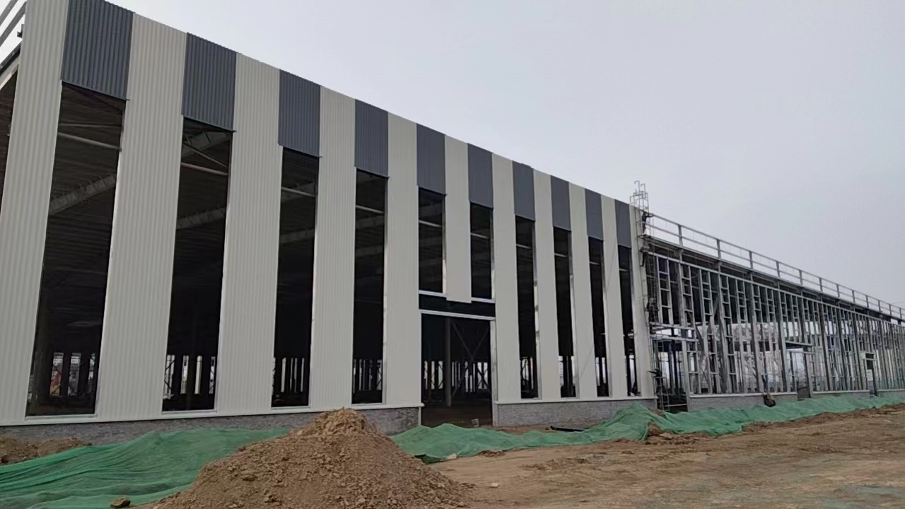 衡水鋼結(jié)構(gòu) 鋼結(jié)構(gòu)墻板安裝 廠房墻板樣式 .jpg